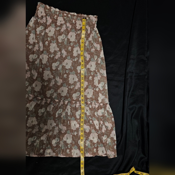 LC Lauren Conrad Floral Midi Skirt - Brown and Sage - Picture 4 of 7